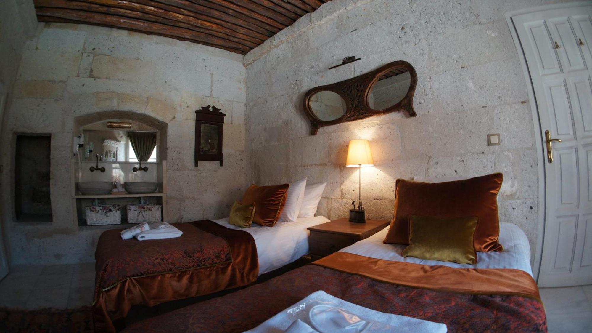 Rox Cappadocia Hotel Uchisar Bilik gambar